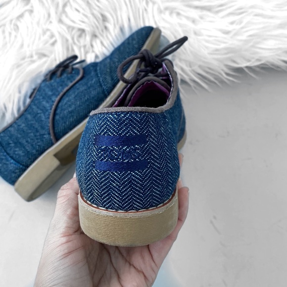 Toms Oxfords Blue Stripped Flats - Picture 3 of 5